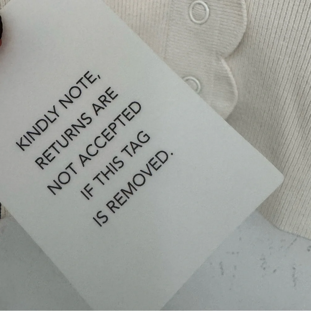 NWT Helsa Elvira Cardigan in white - Picture 12 of 12